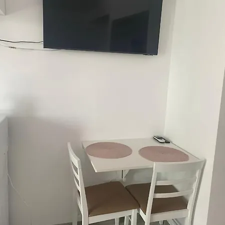 Studio Grey * Năvodari